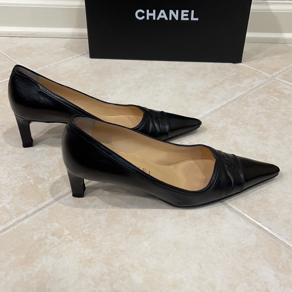 Chanel Classic Pump shoes - Picture 6 of 9